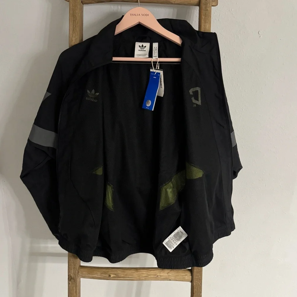Men Adidas Originals Black Columbus Crew Soccer Full-Zip Track Jacket size Small